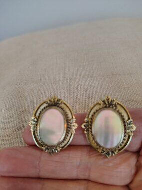 Whiting & Davis Vintage Mother of Pearl oval clip on Earrings